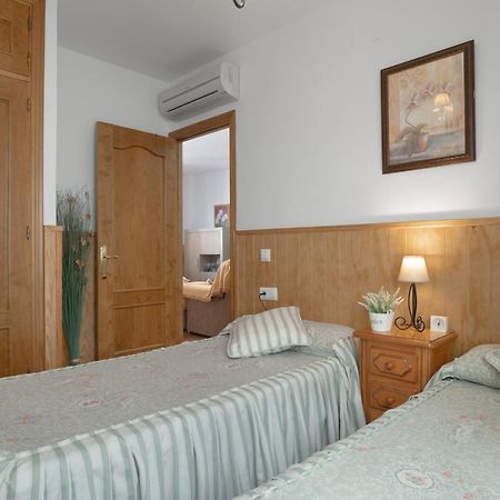 Apartamento Rocio - Solo Familias Конил-де-ла-Фронтера Екстериор снимка